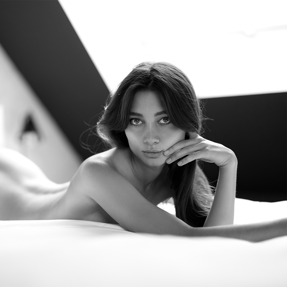 Ave Estel, model from Ukraine at a boudoir photoshoot