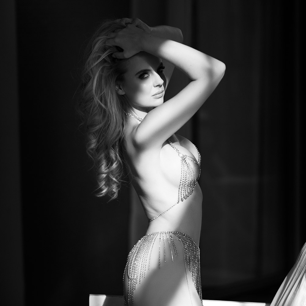 Céline Van Rie, model from Belgium at a boudoir photoshoot