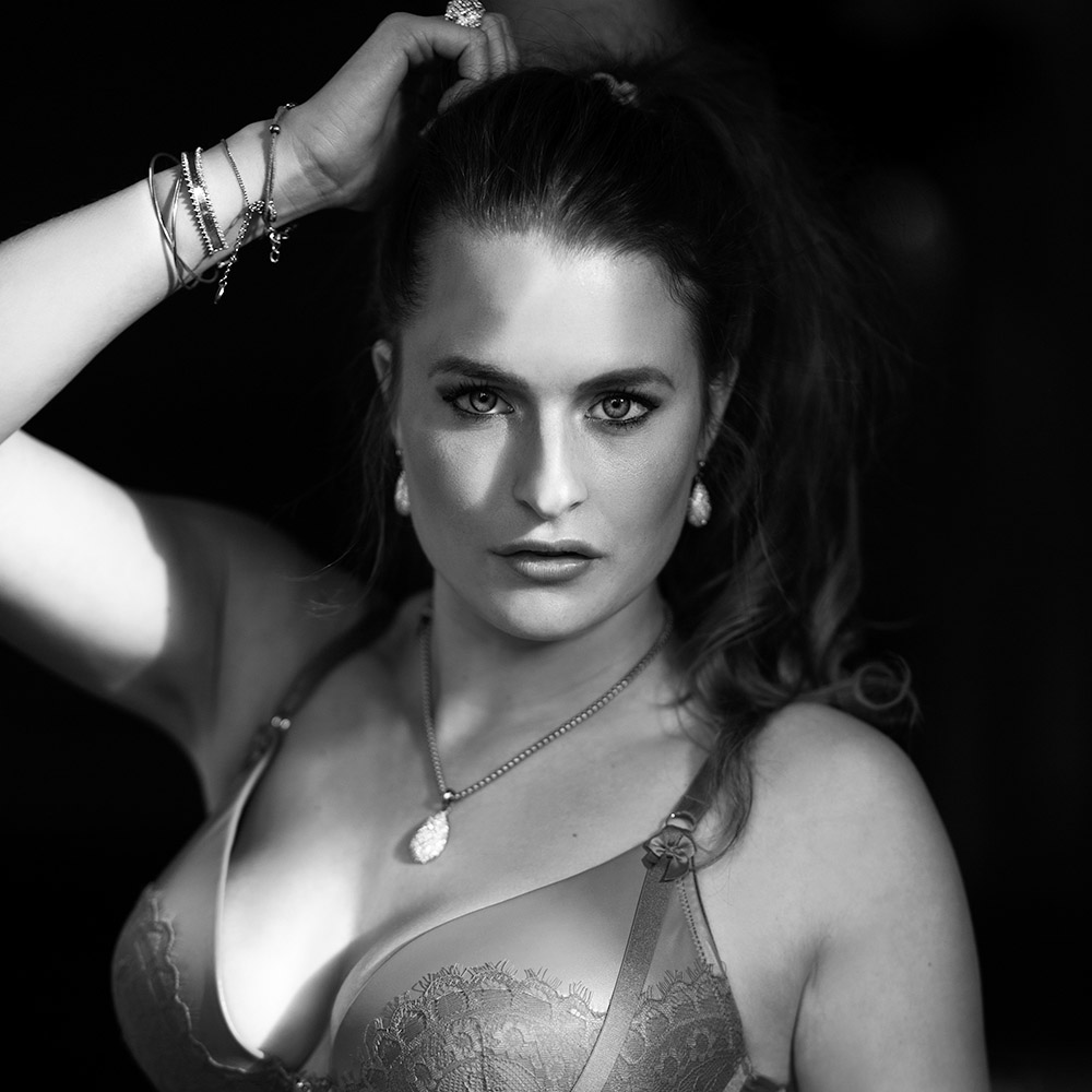 Rani Van Droogenbroeck, model from Belgium at a boudoir photoshoot