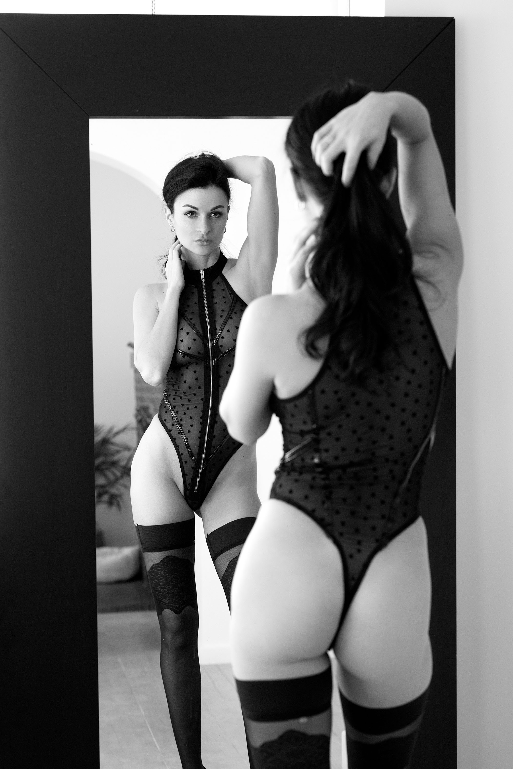 Xenia Inez, model from Belgium at a boudoir photoshoot